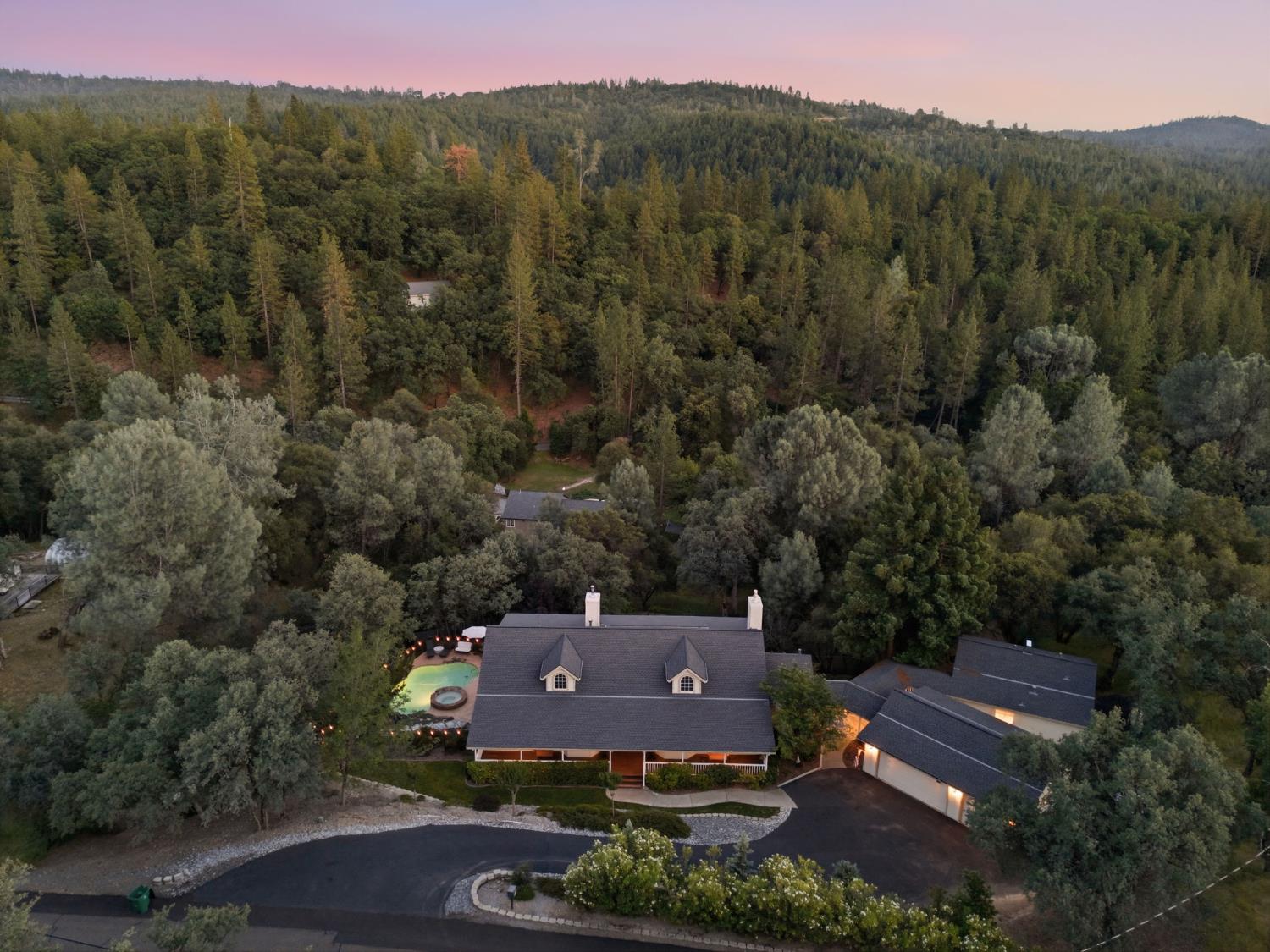 3291 Texas Hill Road