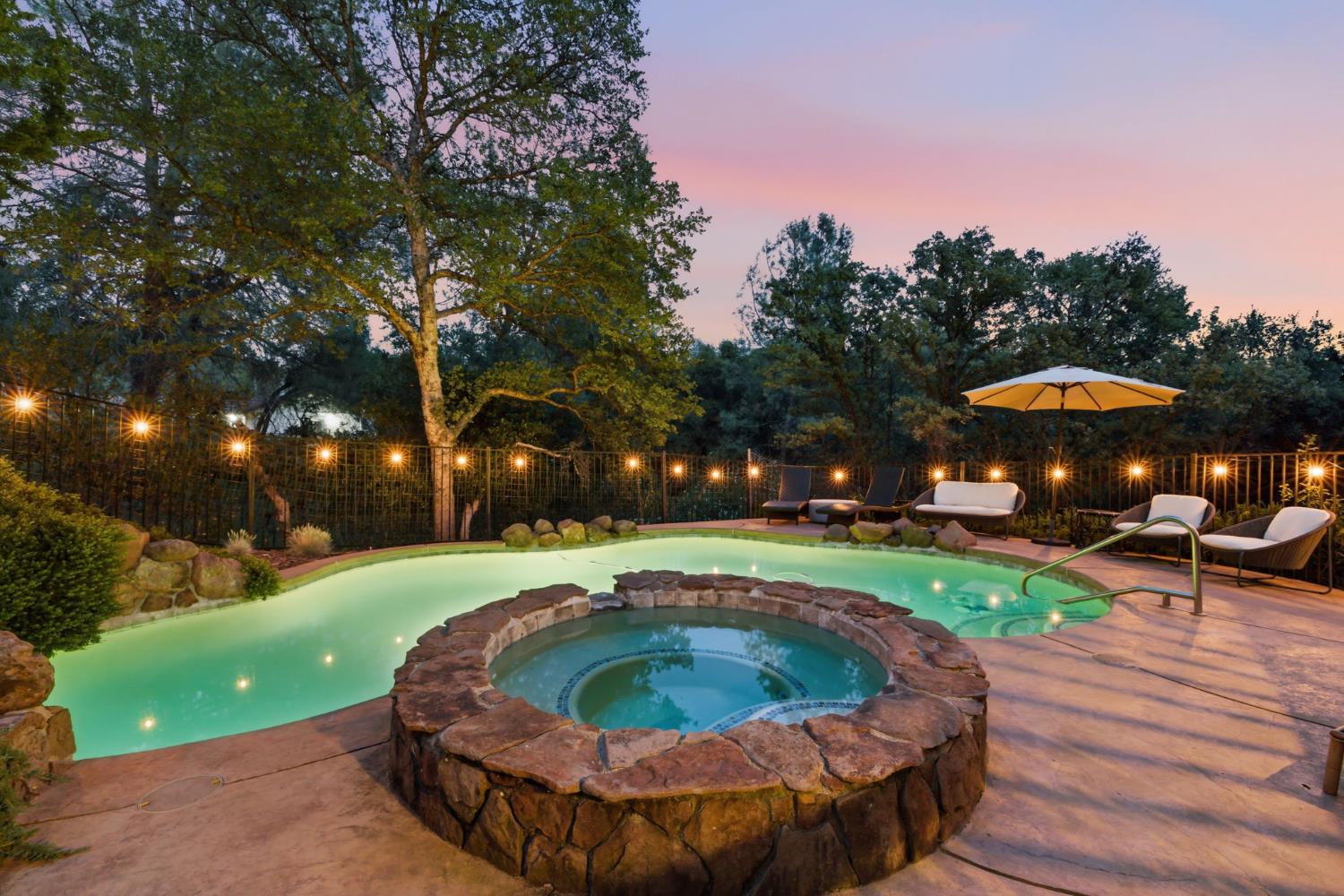 3291 Texas Hill Road