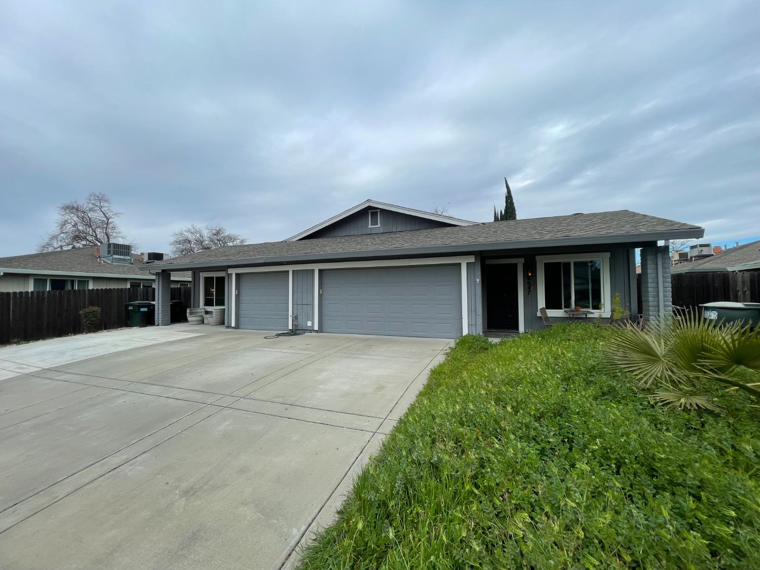 4945 Travertine Circle