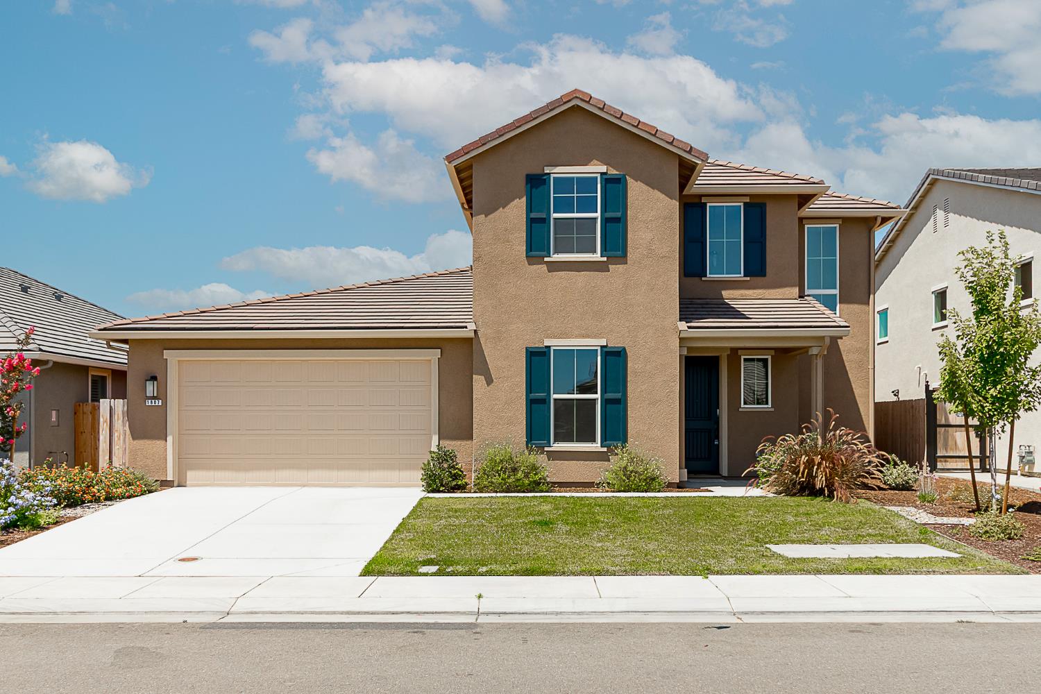 1807 Birdie Street