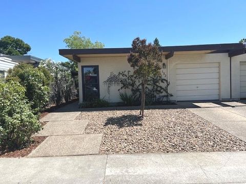 132 Luz Place Davis CA 95616