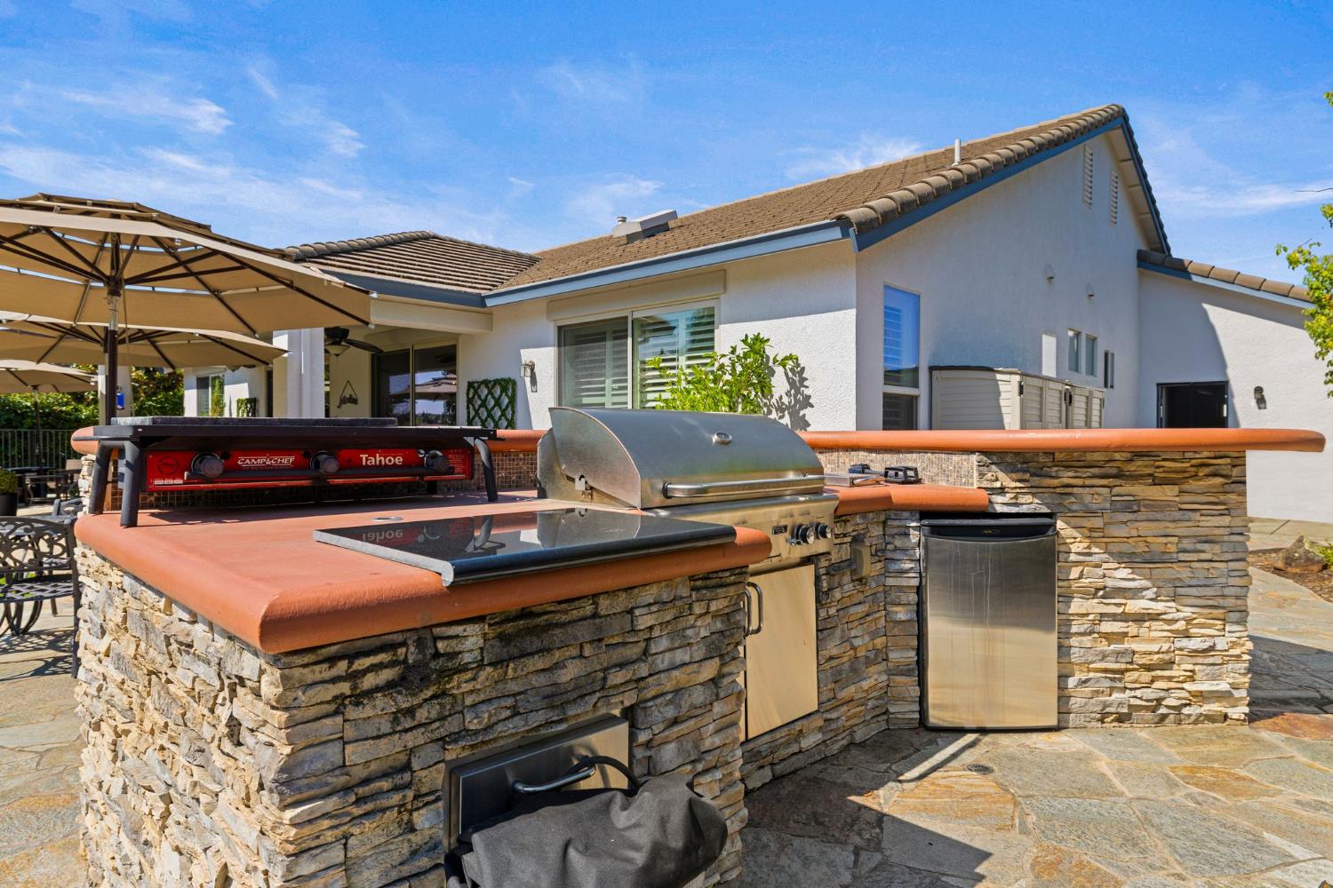2135 Hidden Hills Lane