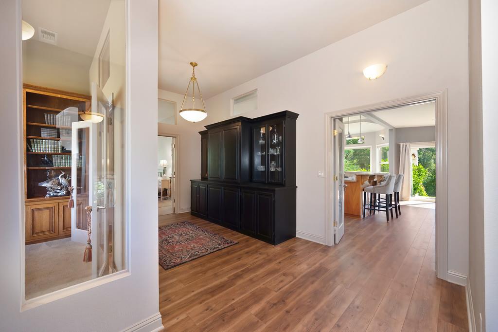 215 Russell Road
