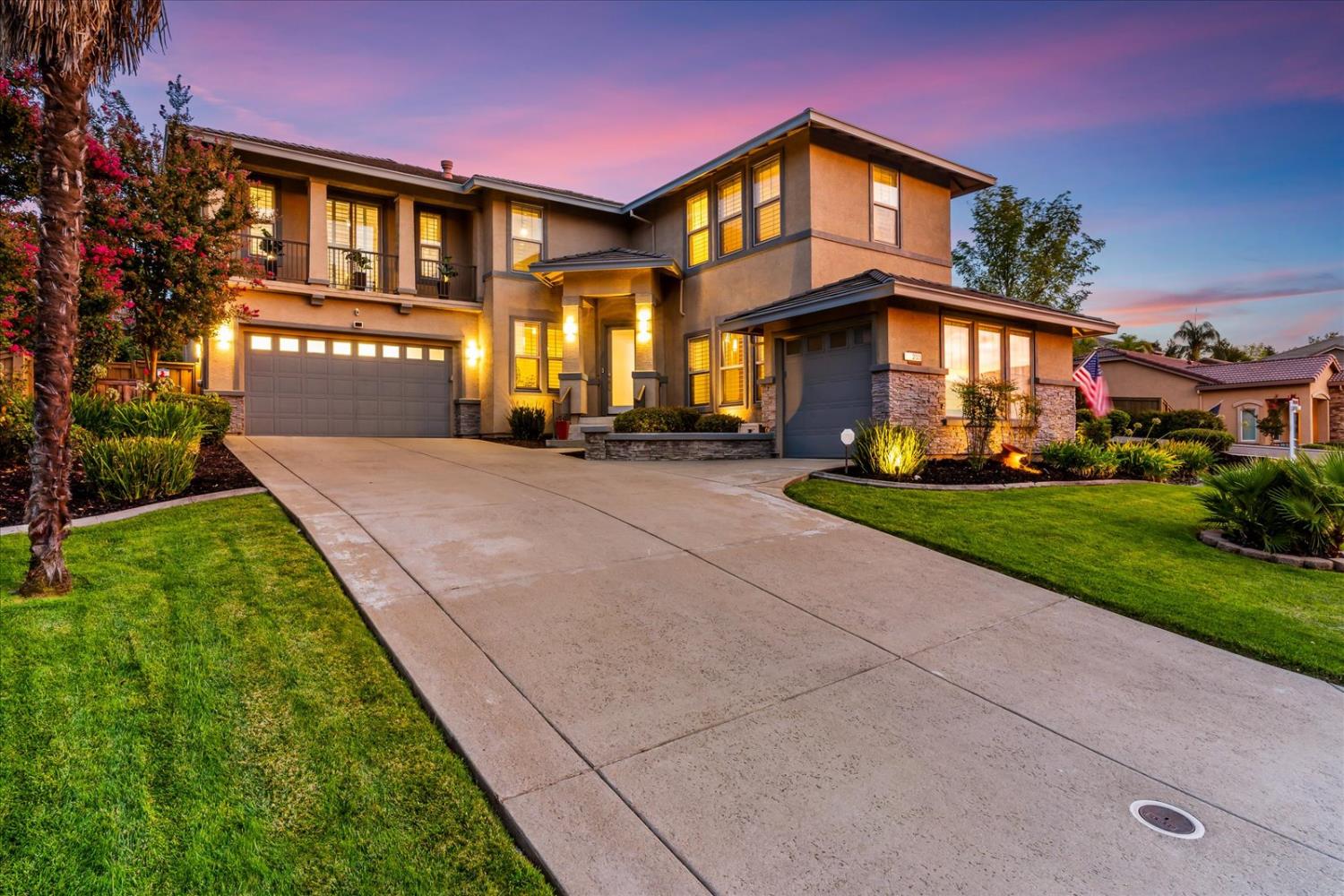 2133 Fenceline Drive