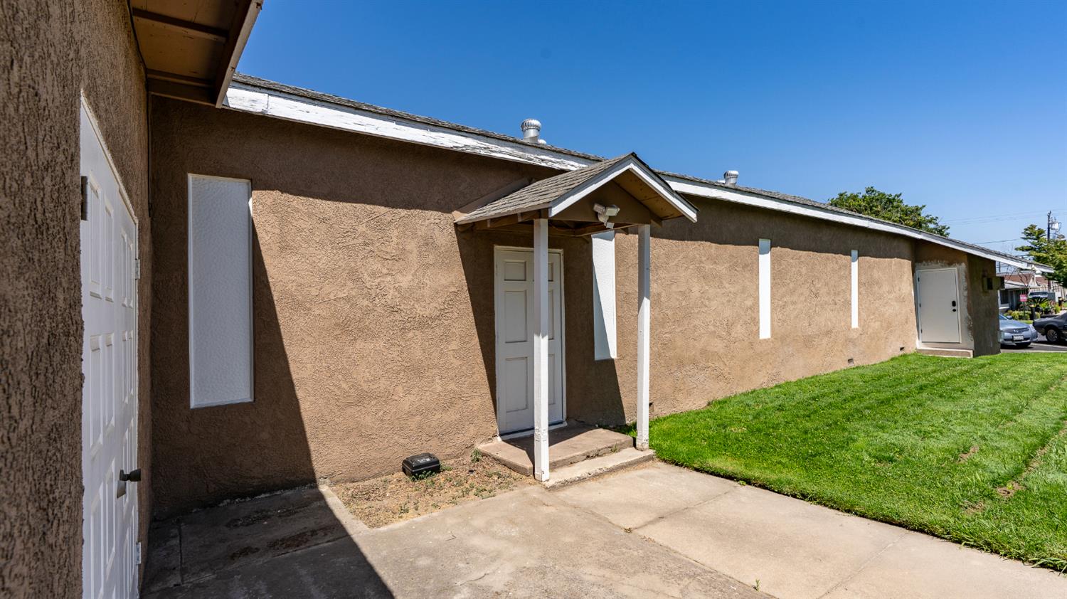 3208 Stanislaus Street