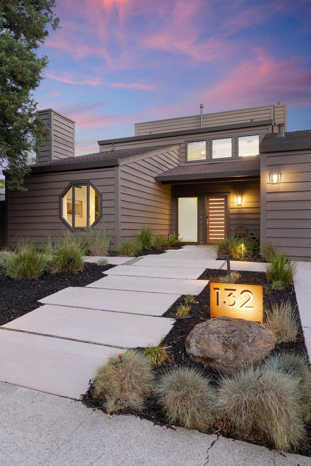 132 Huerta Place