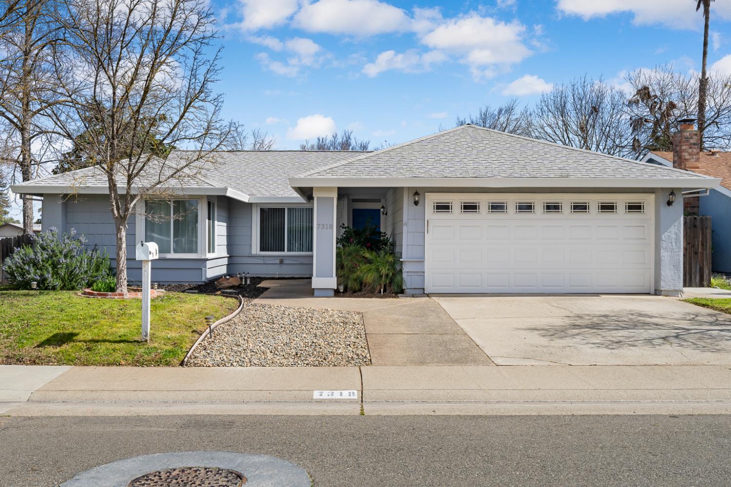 7318 Sunwood Way