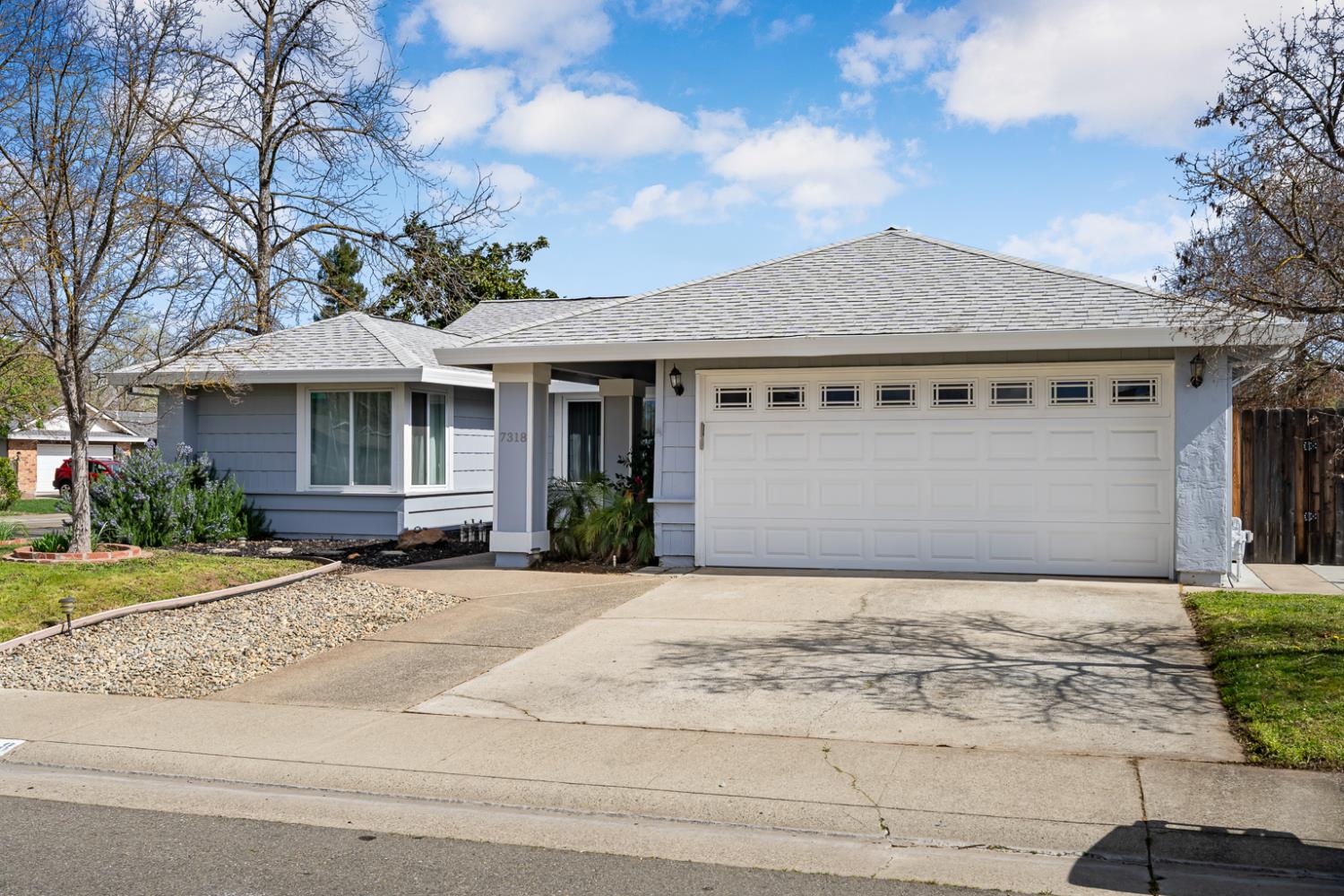7318 Sunwood Way