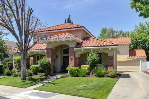 4105 Saul Court Elk Grove CA 95758