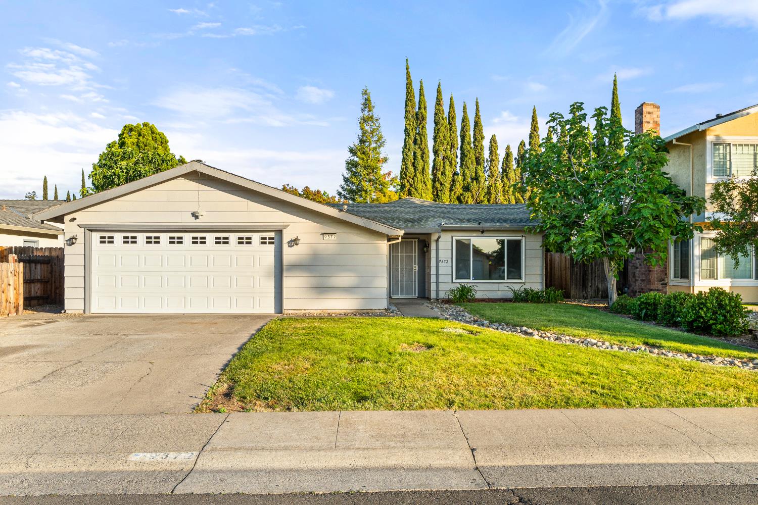 9372 Snowbird Way