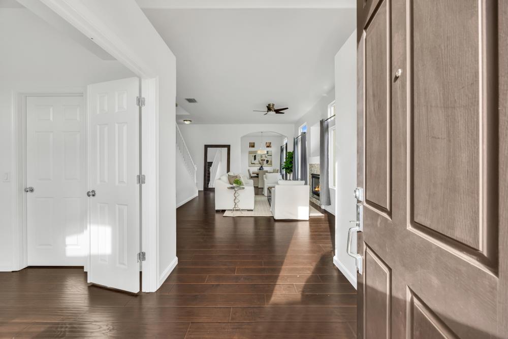 8472 Kingsland Court