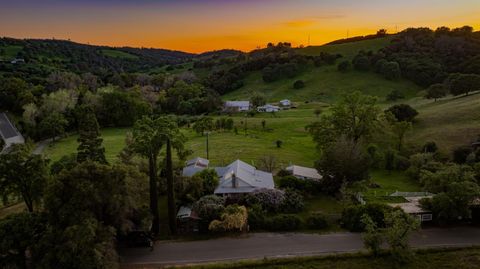 15205 Bunker Hill Road Amador City CA 95601