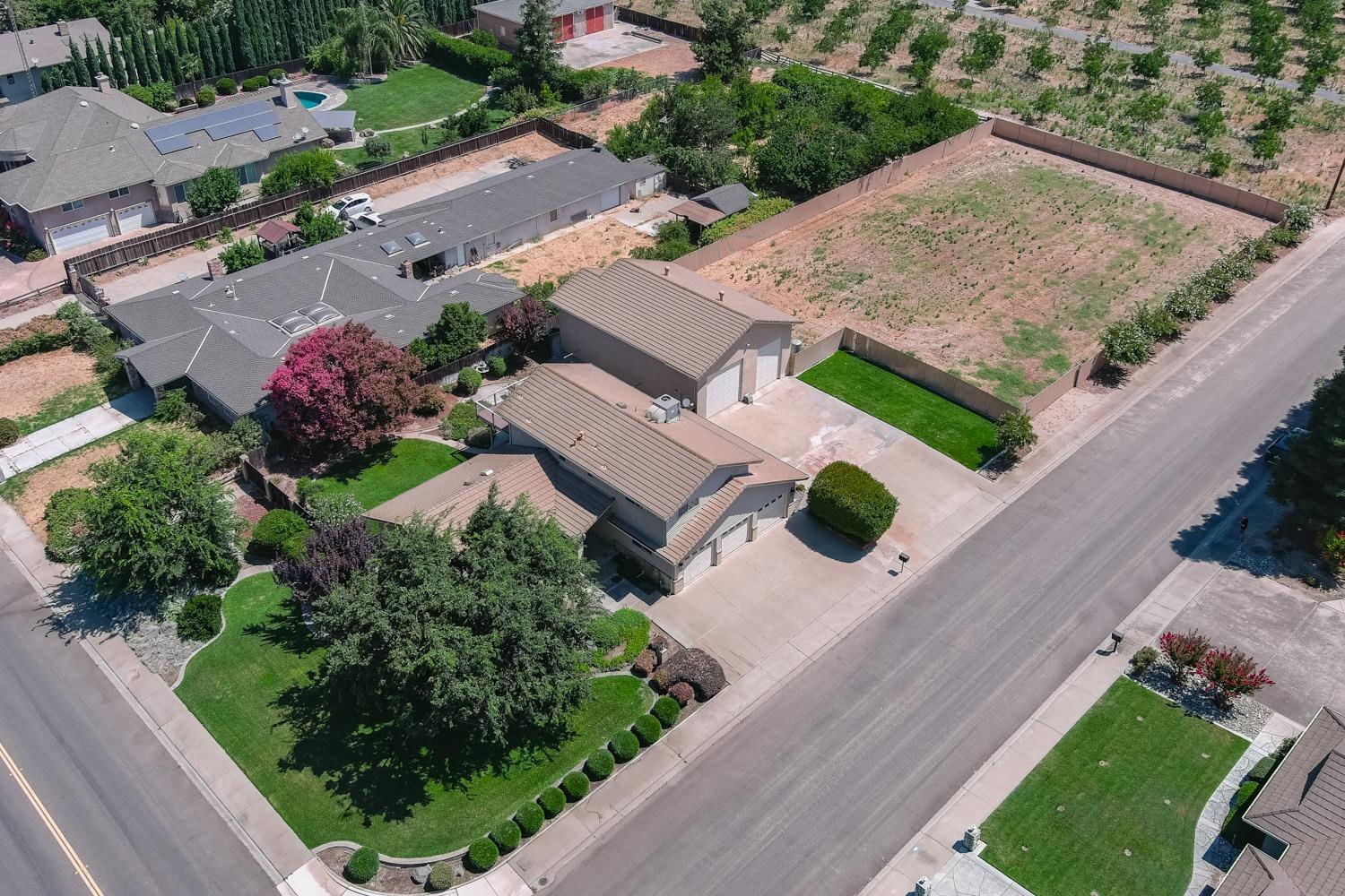 319 Shire Way