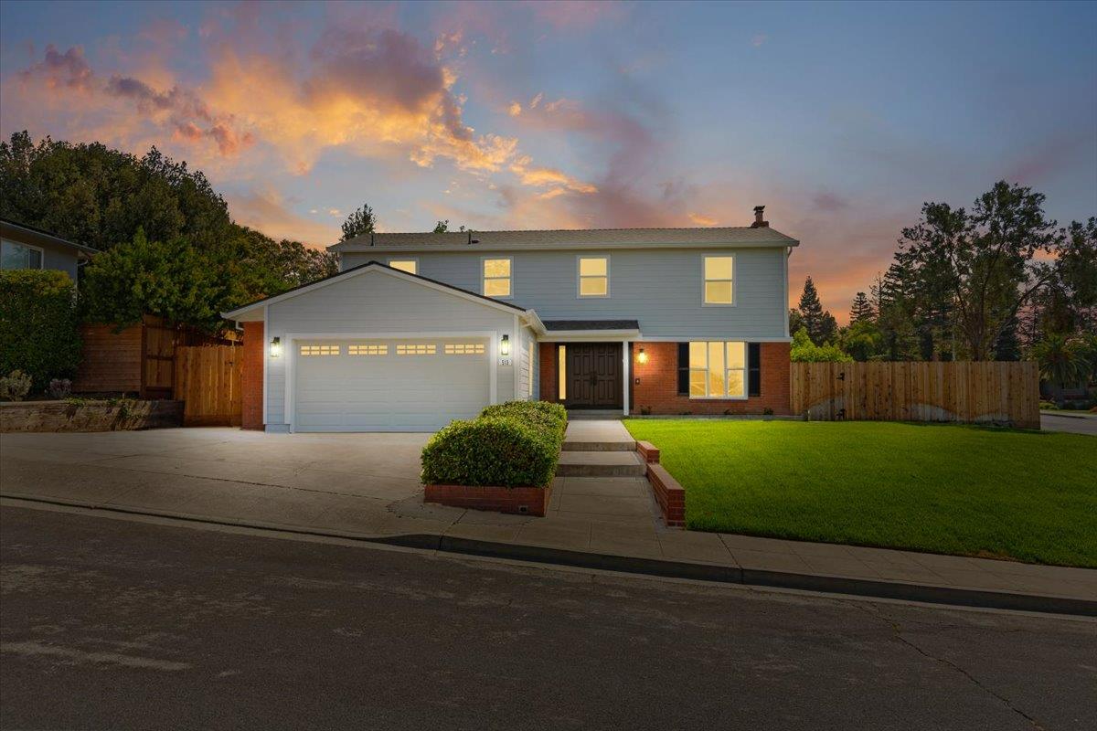513 Briarwood Court