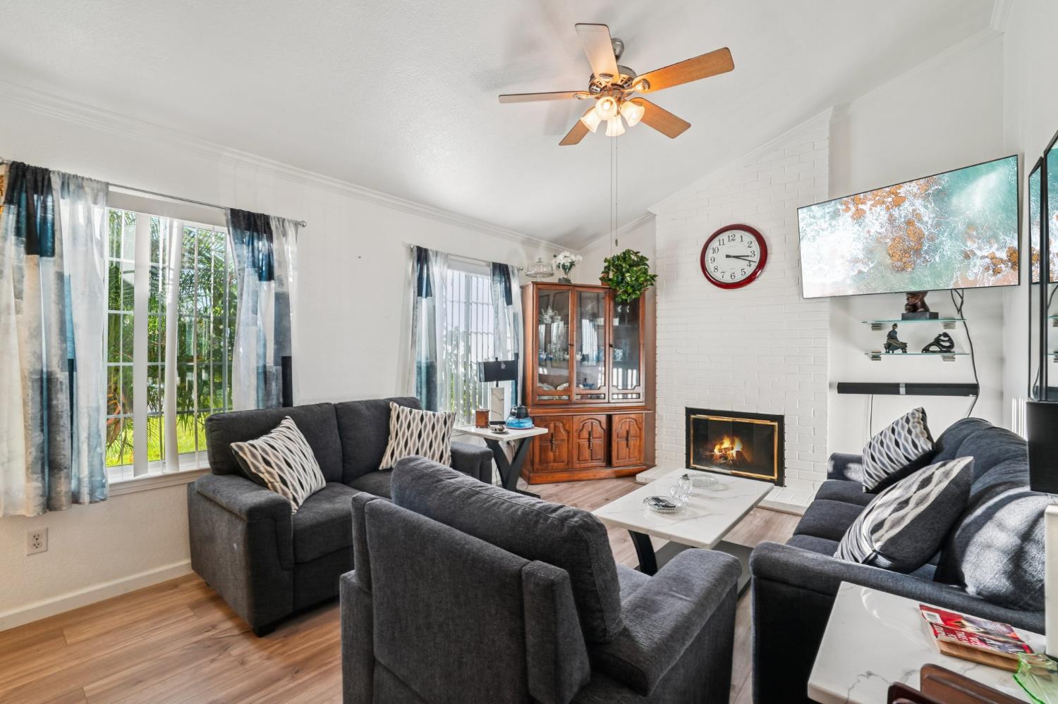 60 Kennelford Circle