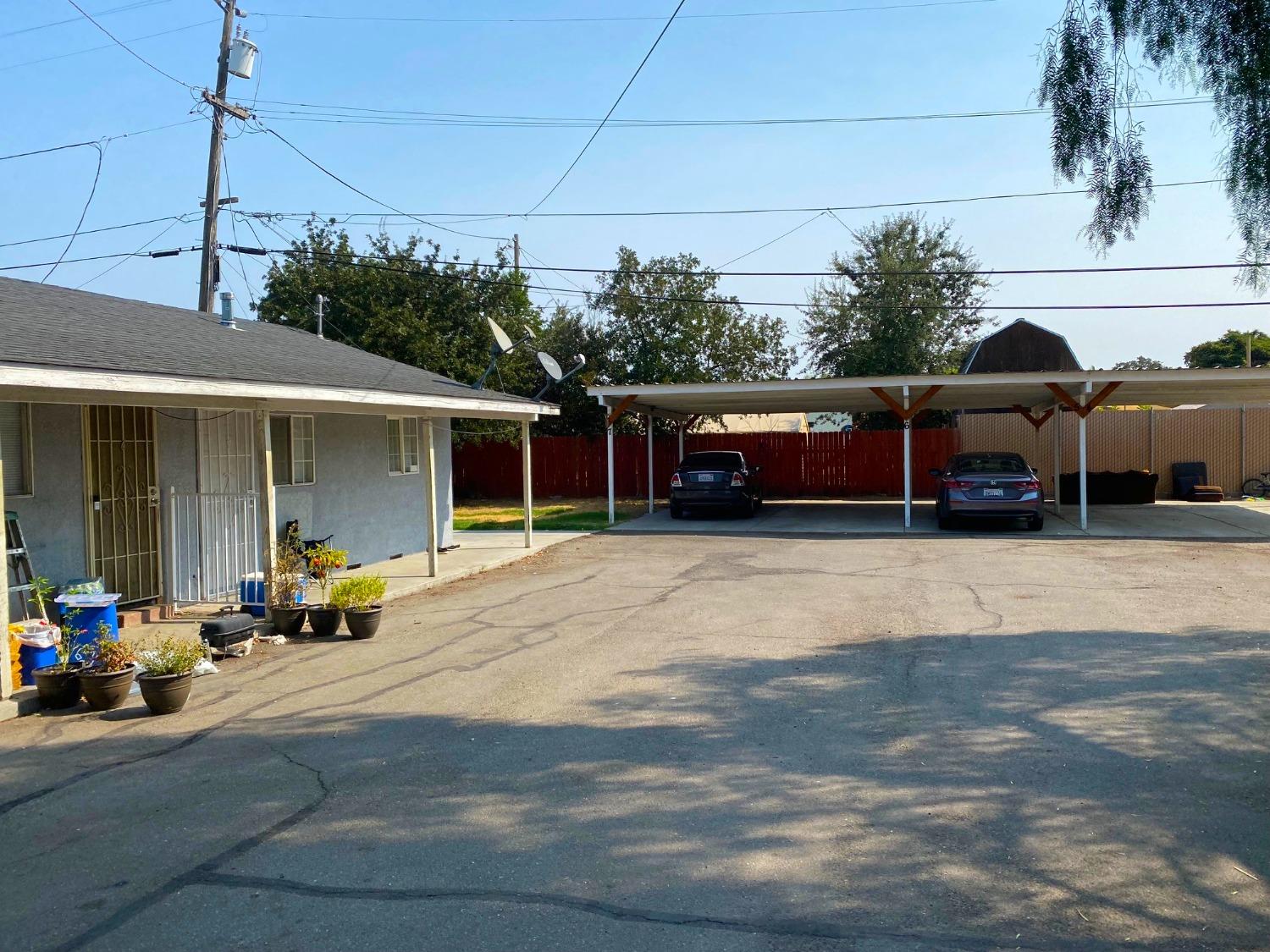 3150 Belvedere Ave