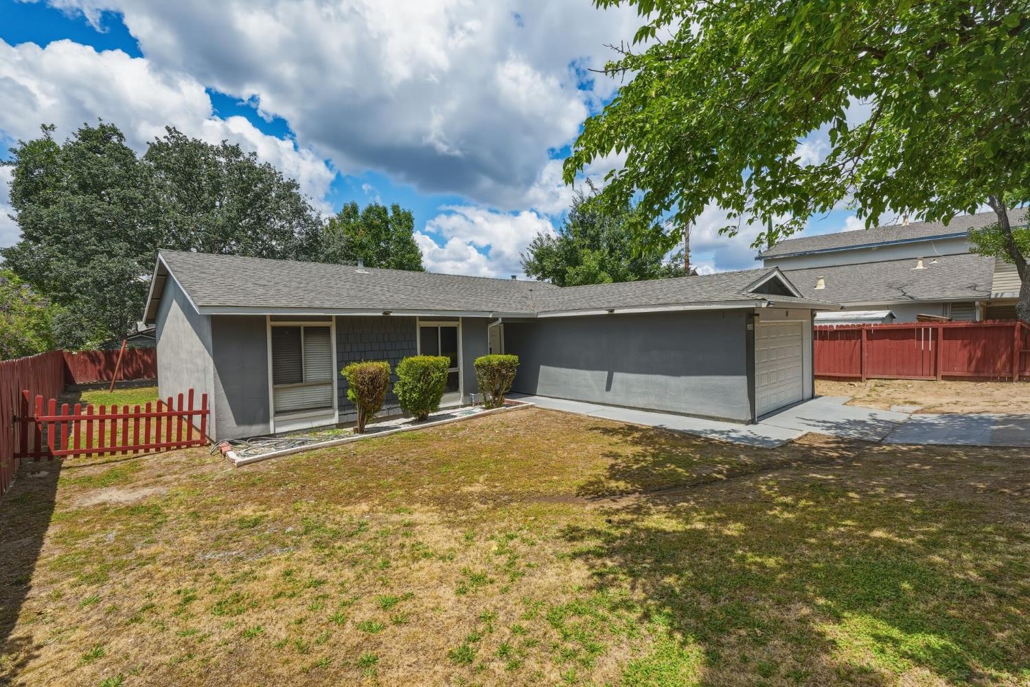 5509 Eagle View Way