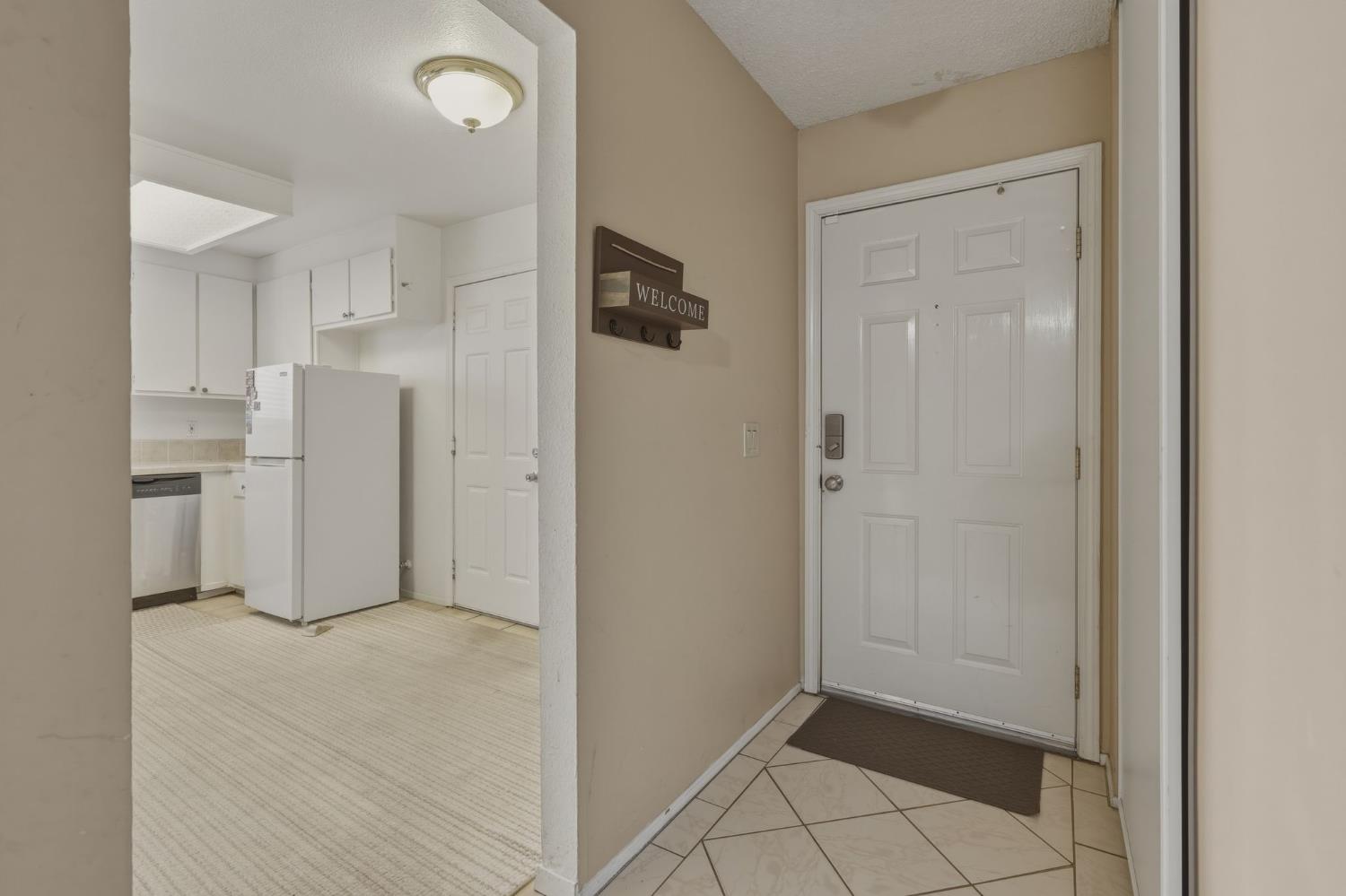 5509 Eagle View Way