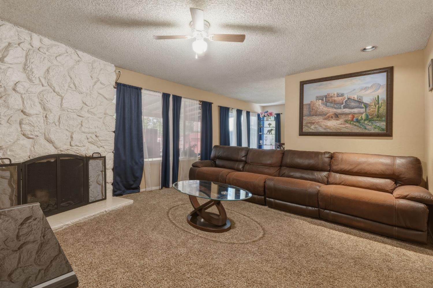 5509 Eagle View Way