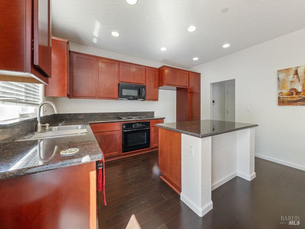 643 Citrine Circle