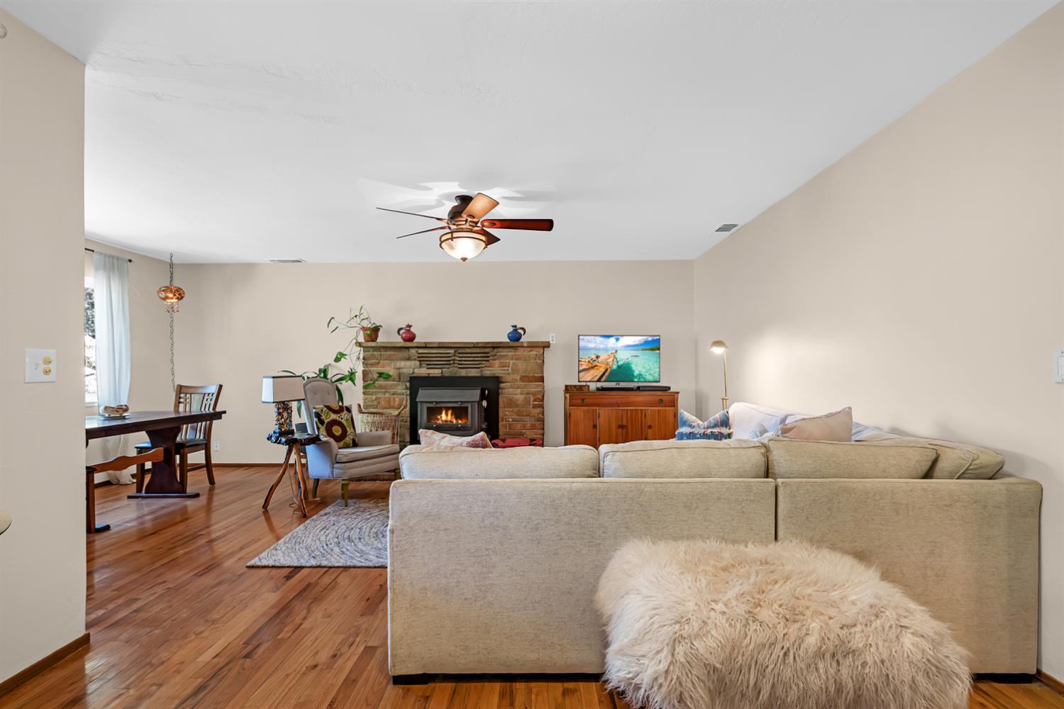 2573 Bryan Way