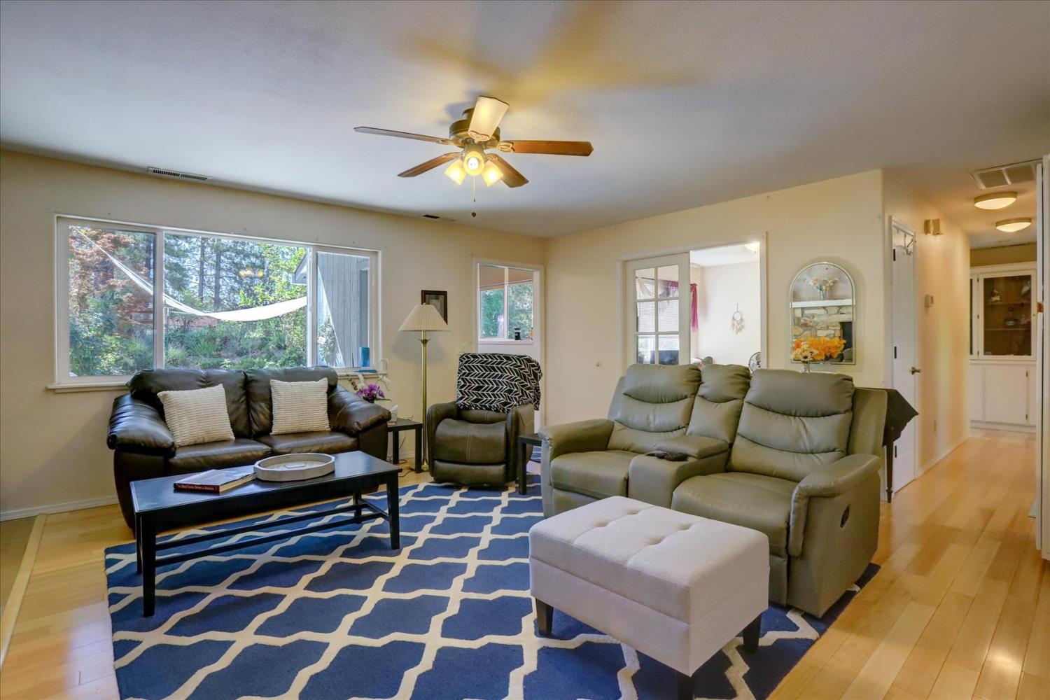 11823 Lost Ranch Way