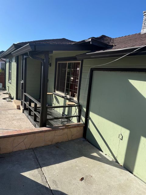 MLS: 225125251