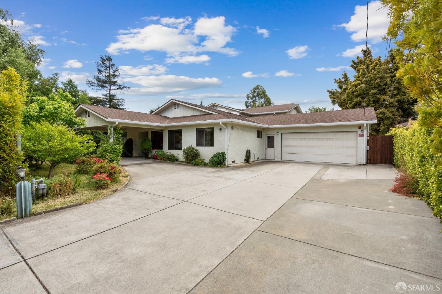 2108 Isabelle Avenue