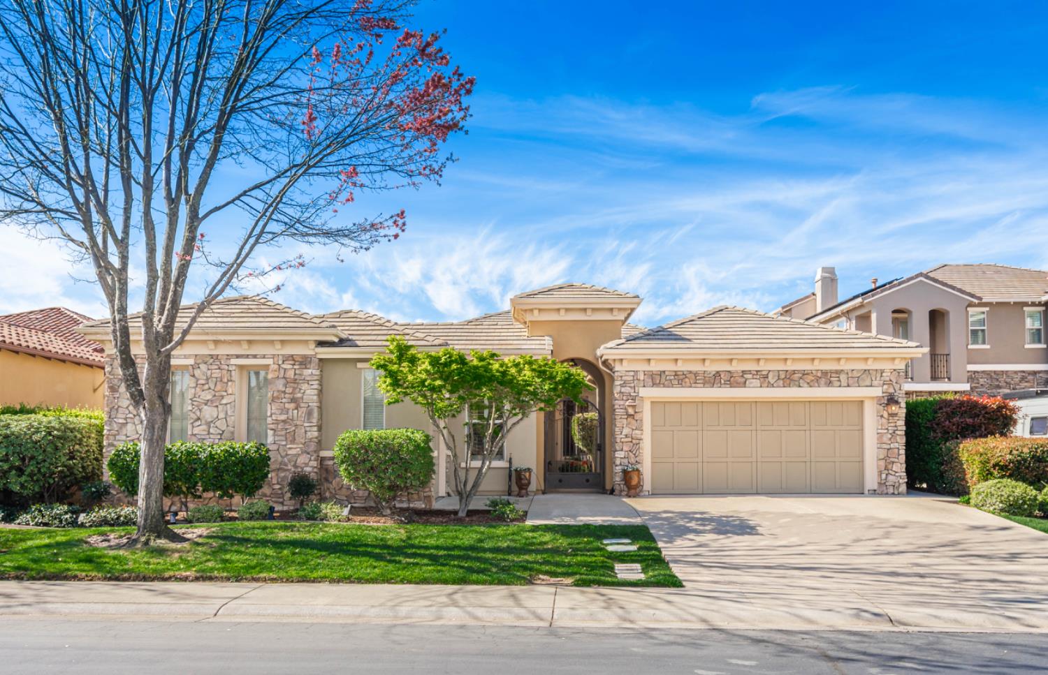 3960 Royal Troon Drive