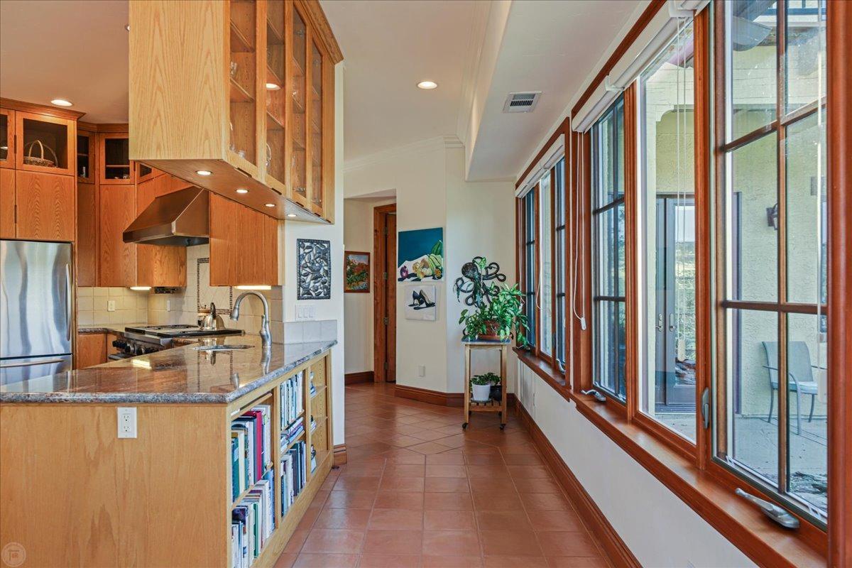 20 Mosswood Ct, Copperopolis, CA, 95228, USA, 3 Bedrooms Bedrooms, ,5 BathroomsBathrooms,Residential,Active,20 Mosswood Ct,225147171