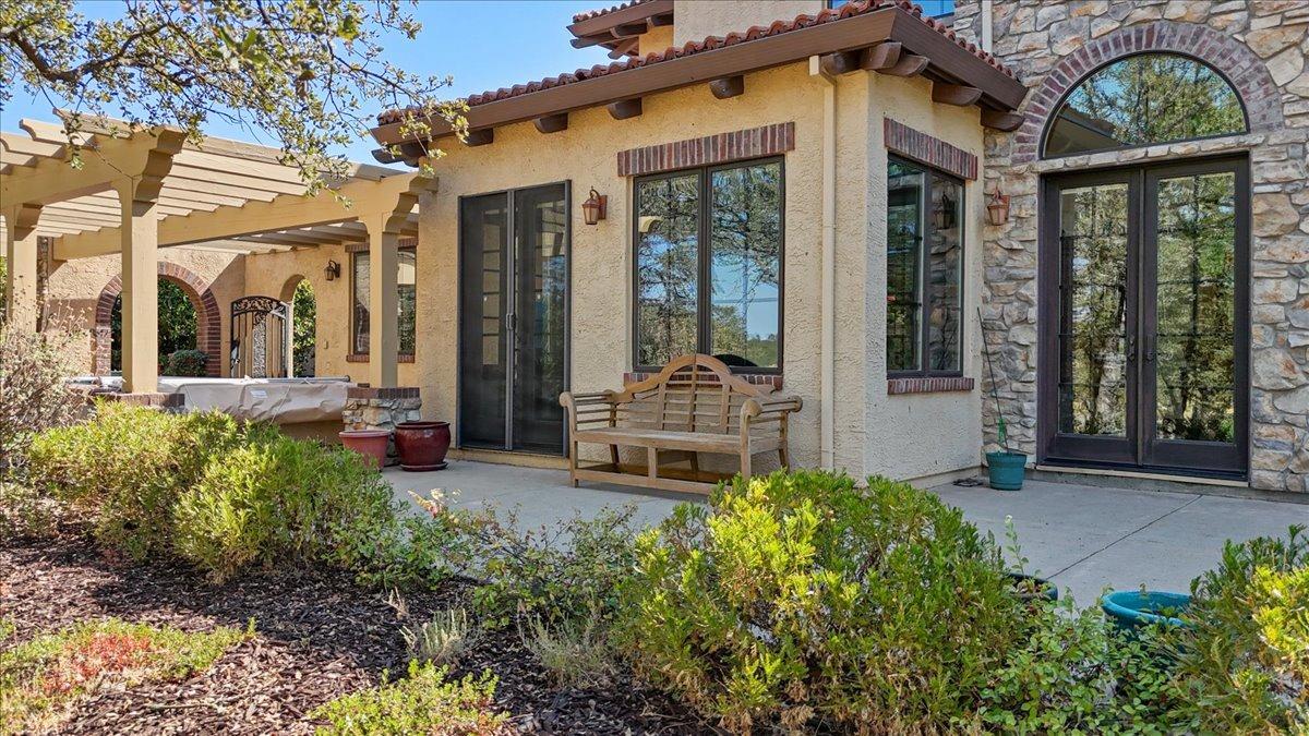 20 Mosswood Ct, Copperopolis, CA, 95228, USA, 3 Bedrooms Bedrooms, ,5 BathroomsBathrooms,Residential,Active,20 Mosswood Ct,225147171