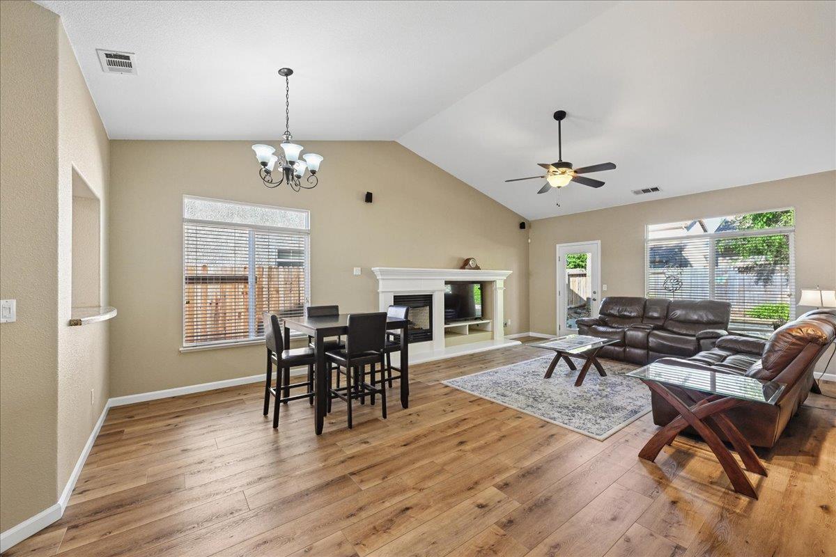 2013 Butterfield Lane