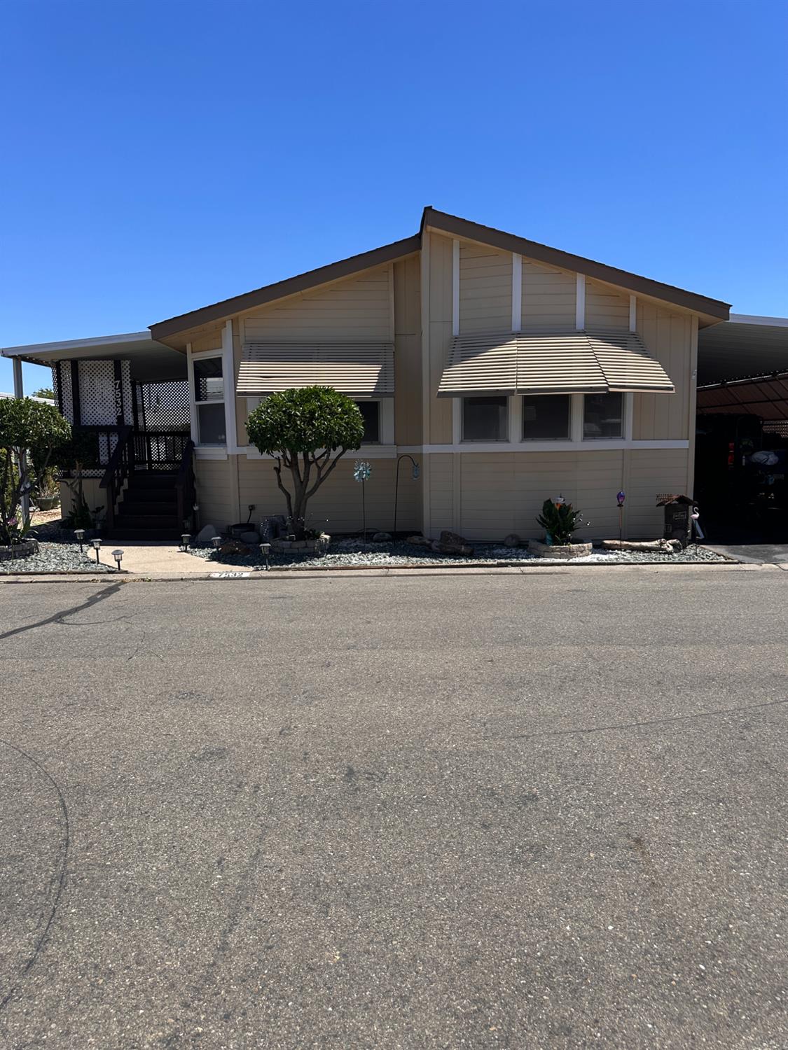 7532 Golden Eye Lane 37