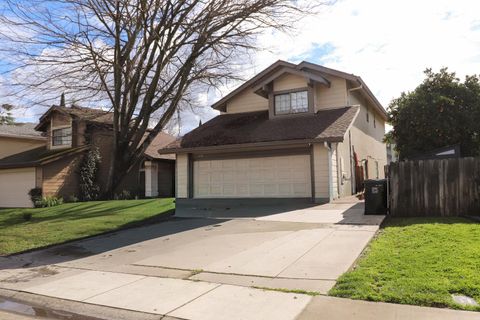 1188 RIO ROYAL Sacramento CA 95834