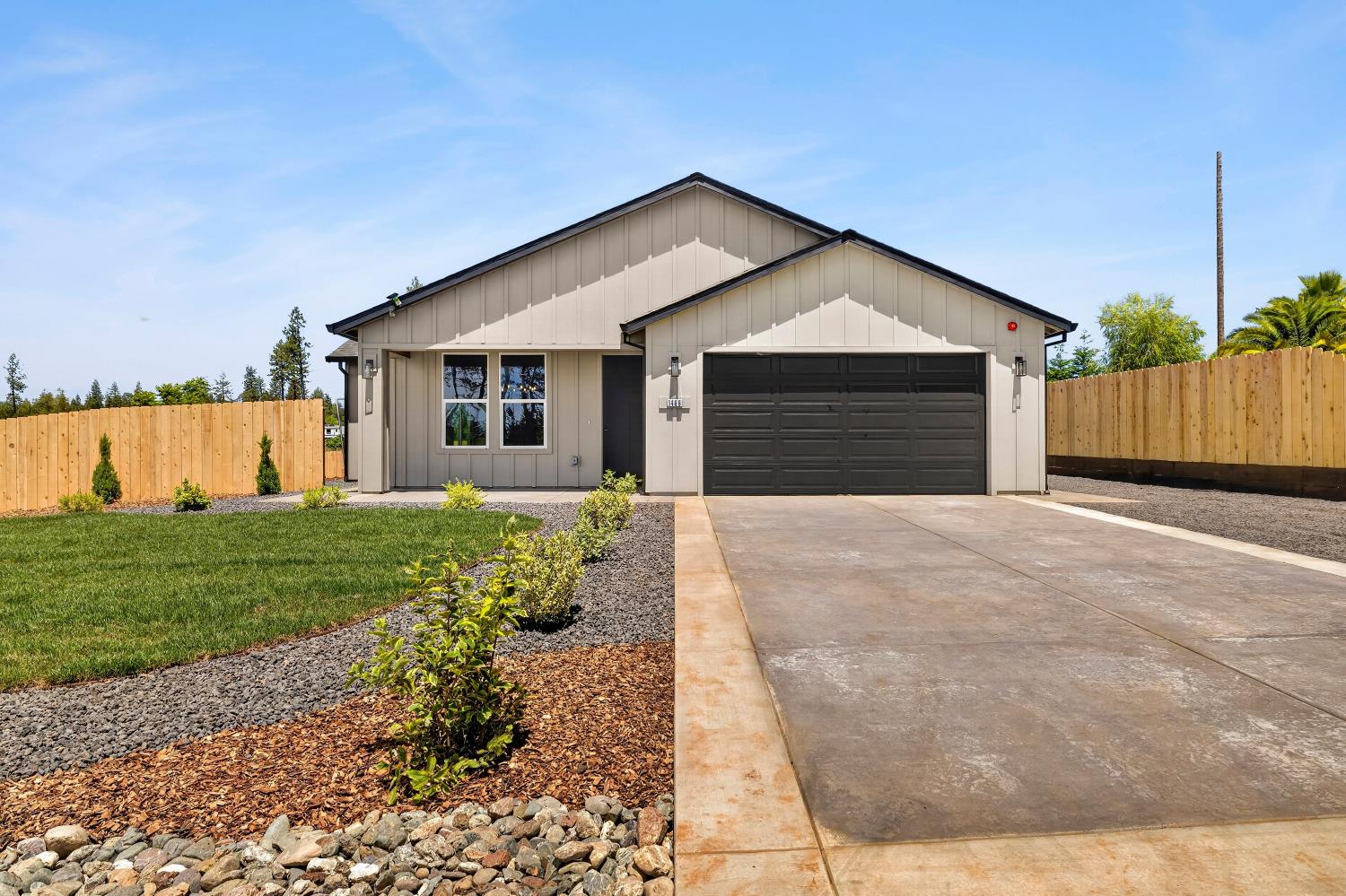 1489 Fox Road