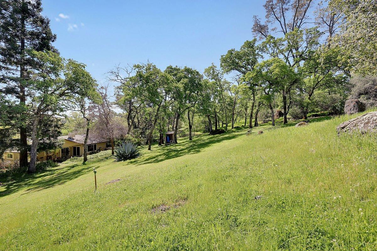 Browns Valley, California 95918, United States, 3 Bedrooms Bedrooms, ,2 BathroomsBathrooms,Residential,Active,98056