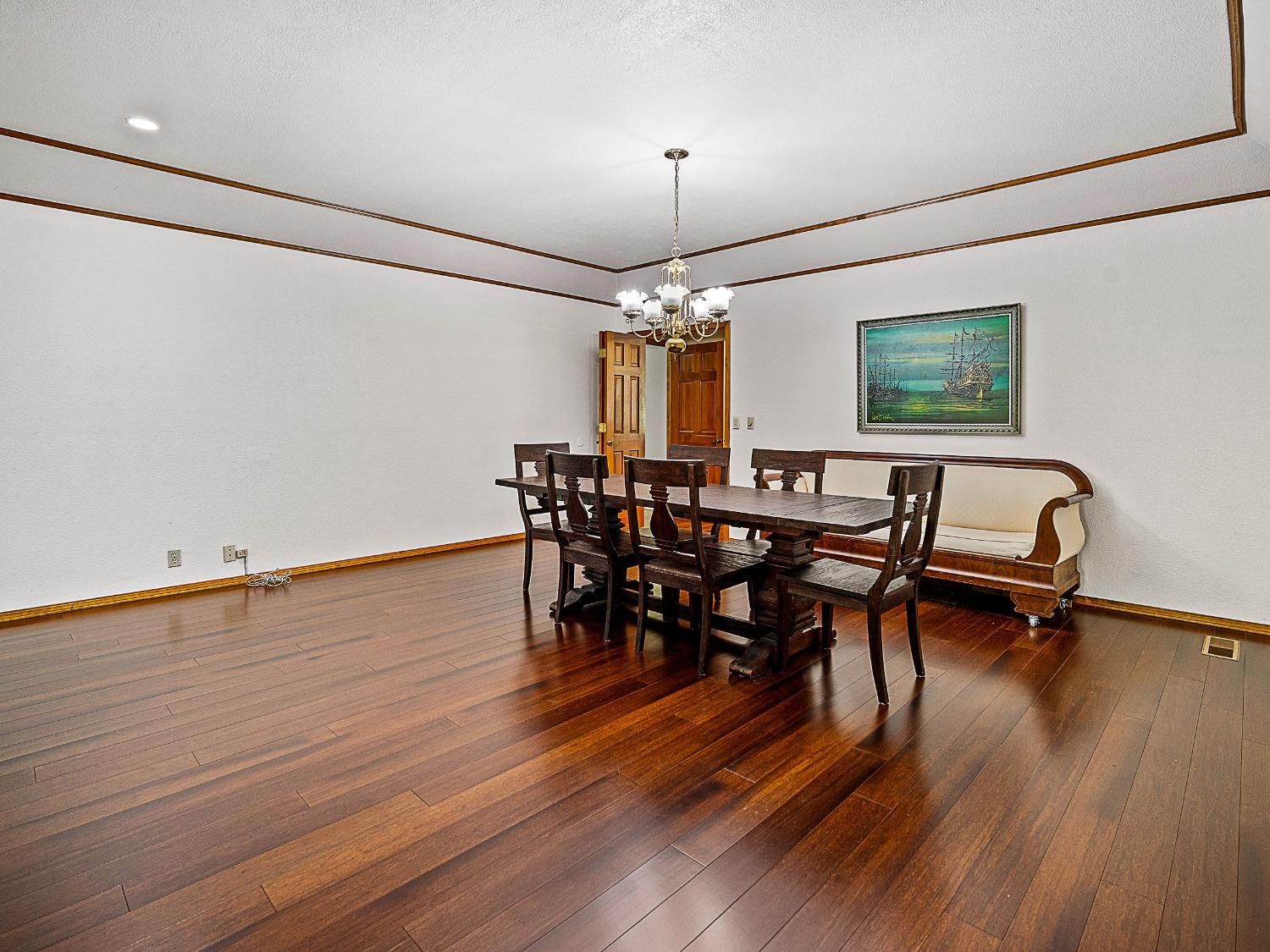 Stockton, California 95212, United States, 5 Bedrooms Bedrooms, ,3 BathroomsBathrooms,Residential,Active,28352