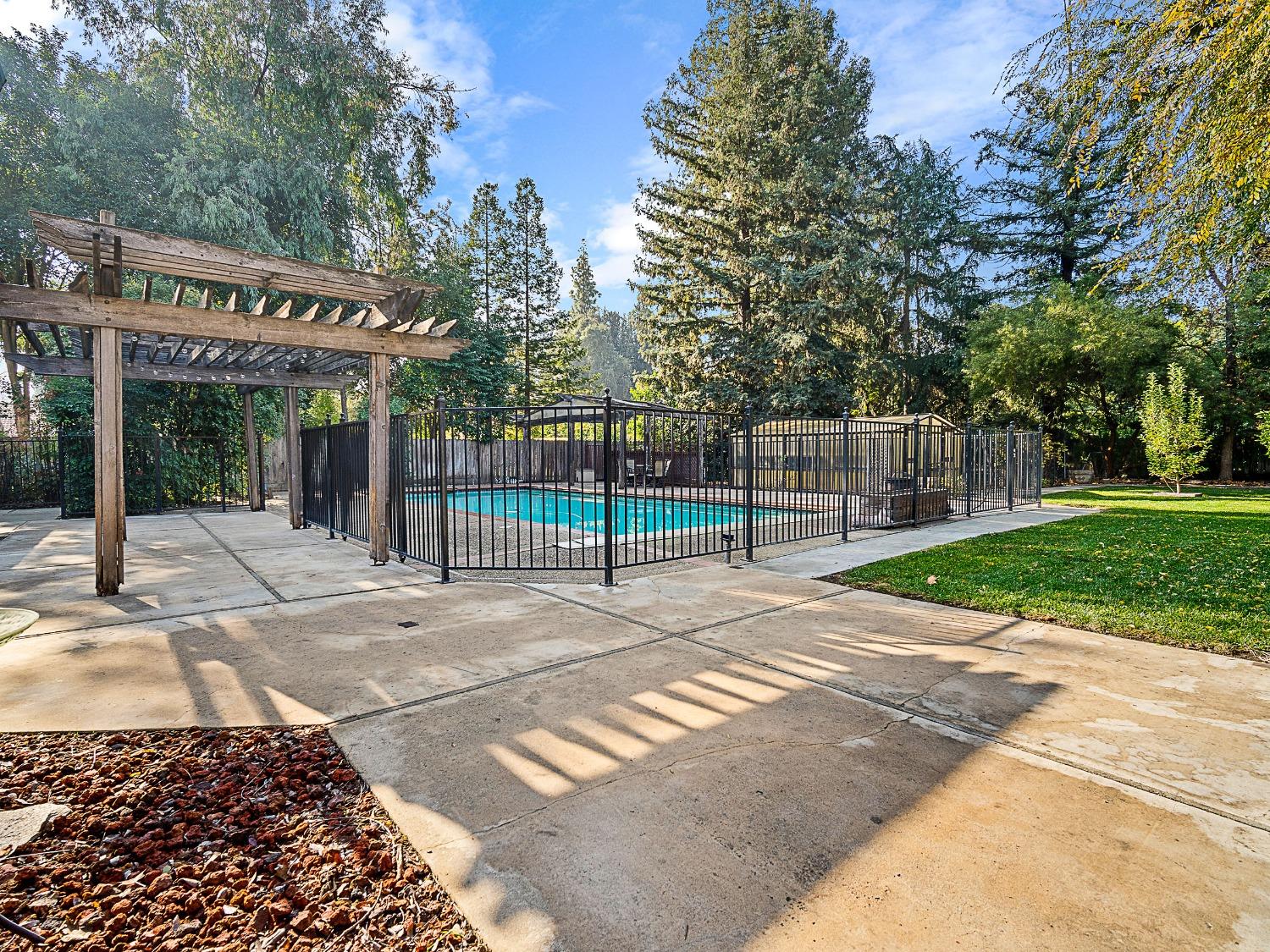 Stockton, California 95212, United States, 5 Bedrooms Bedrooms, ,3 BathroomsBathrooms,Residential,Active,28352