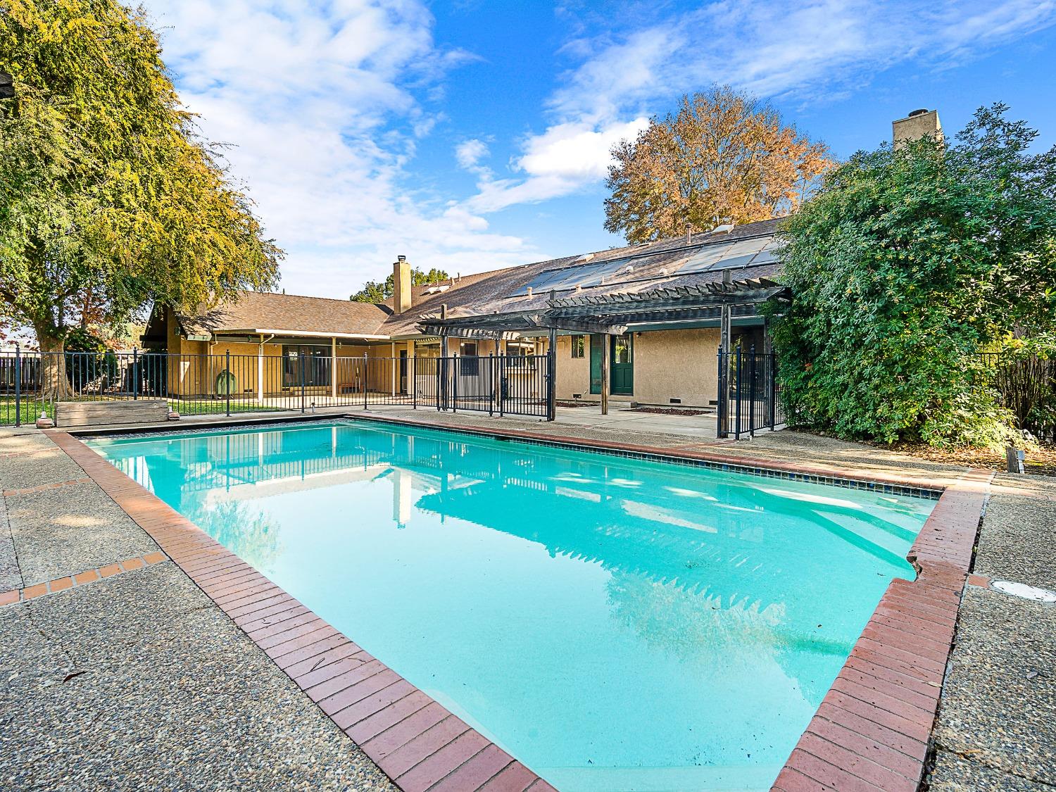 Stockton, California 95212, United States, 5 Bedrooms Bedrooms, ,3 BathroomsBathrooms,Residential,Active,28352