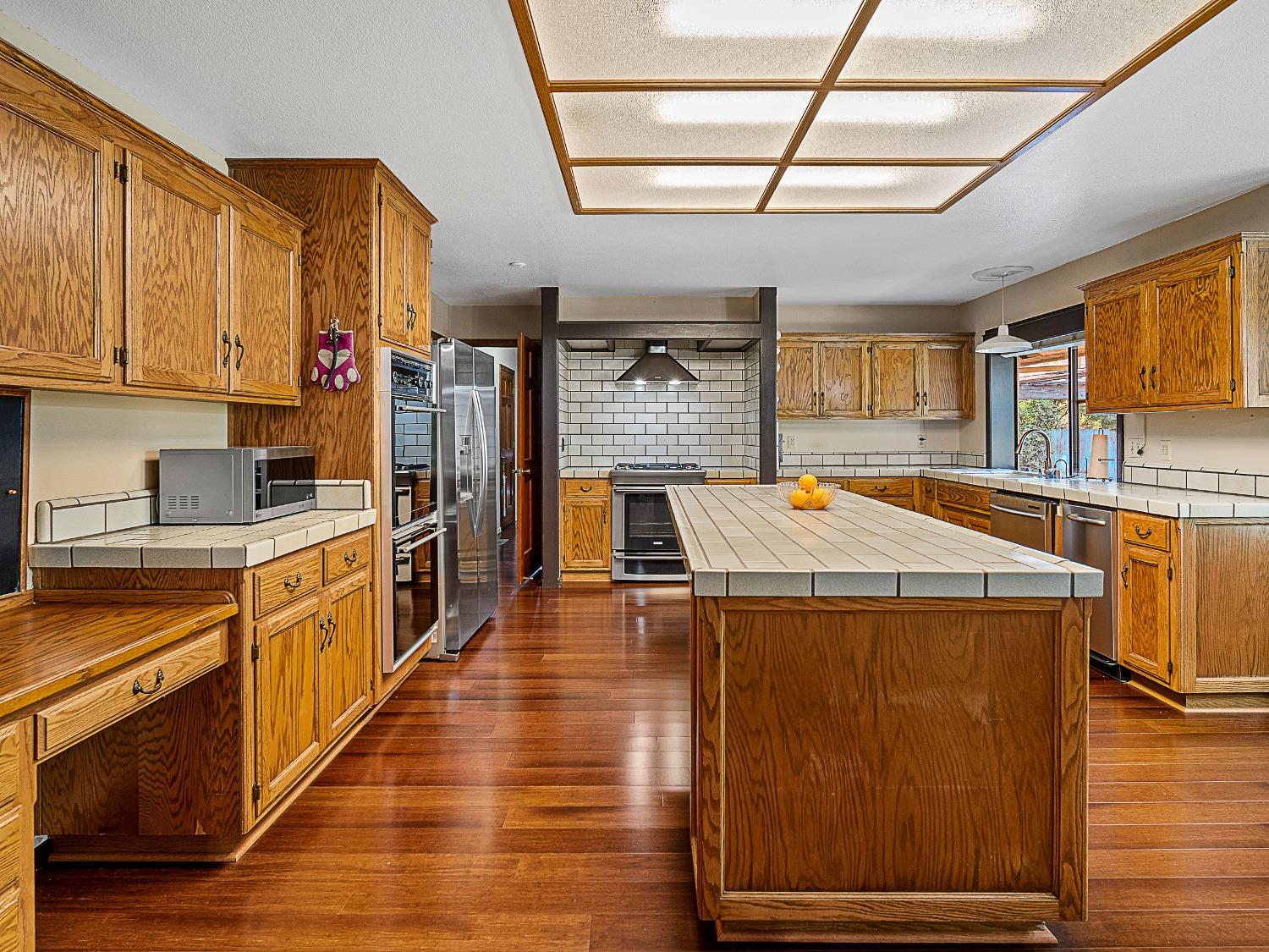 Stockton, California 95212, United States, 5 Bedrooms Bedrooms, ,3 BathroomsBathrooms,Residential,Active,28352