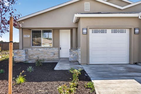 5967 Cortes Court B Sacramento CA 95824