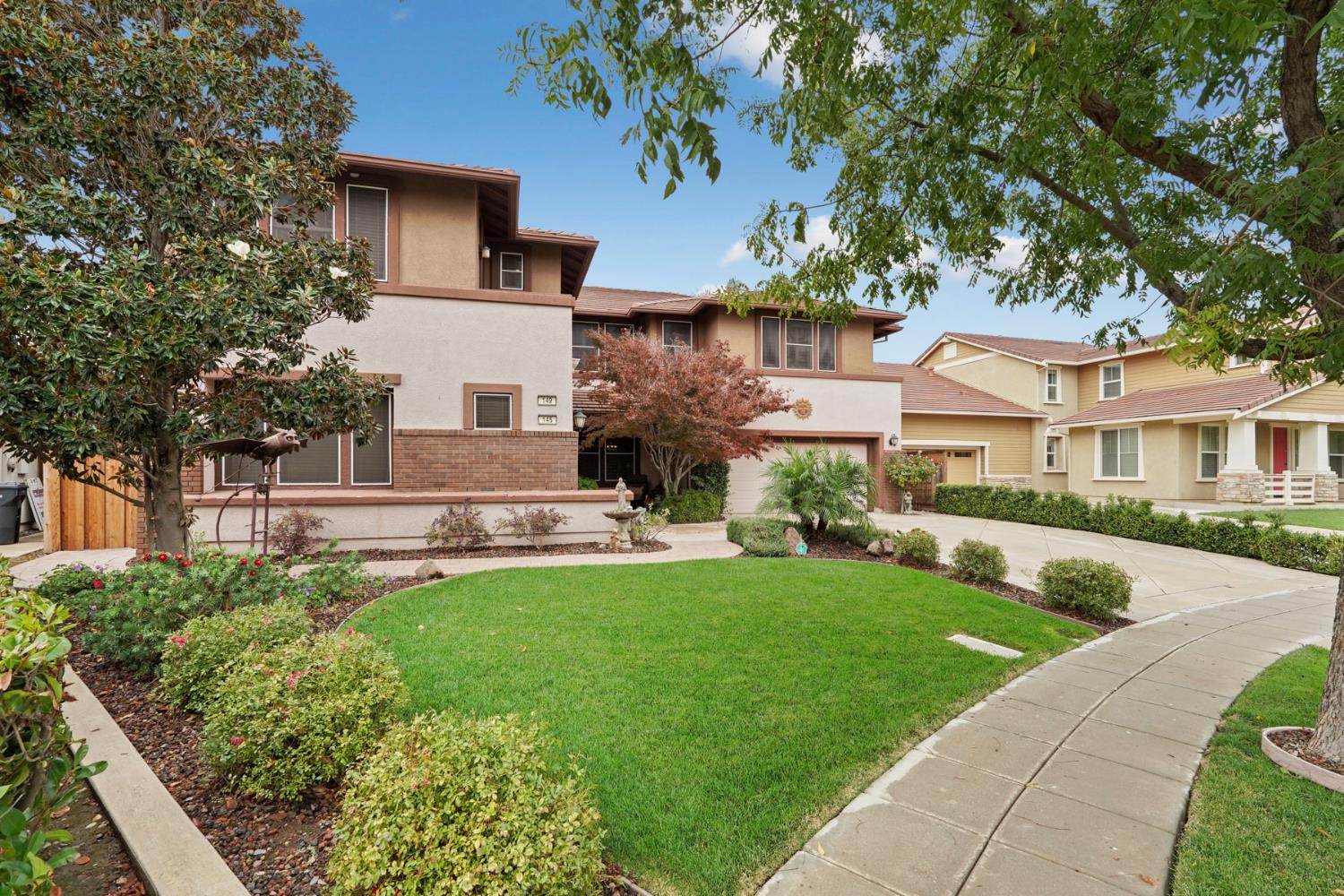 145 N Hancock Park Drive