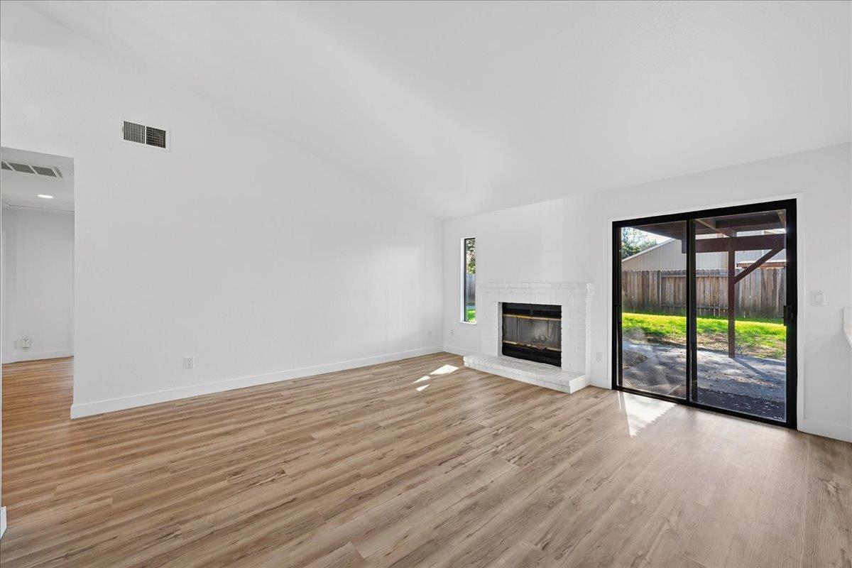 1458 Springcreek Drive