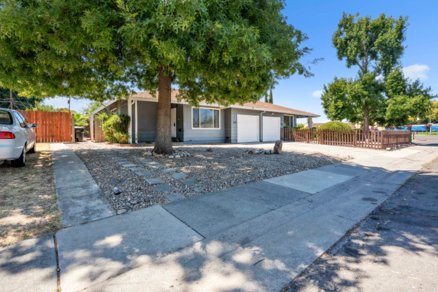 6100 Rutland Drive