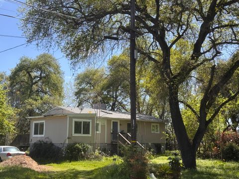 5800 Rosebud Lane, Sacramento, CA 95841 - MLS#: 225047367