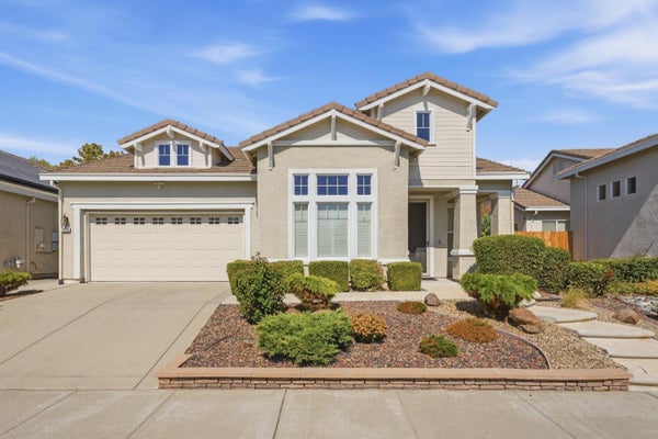 1910 CHARM WAY, SACRAMENTO, CA 95835 - Image c74232bf47cf92cc9ad3a68dce6ea525/1385146253