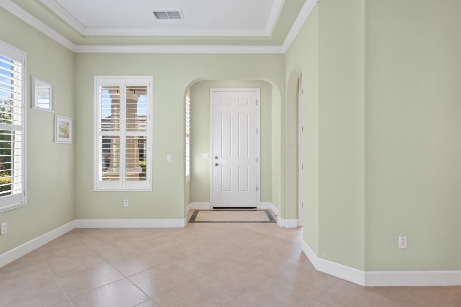 1910 Charm Way