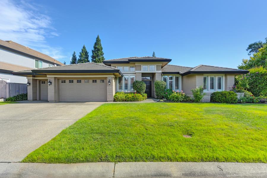 2004 Dunbar Way