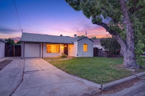 879 Olive Street Yuba City CA 95991