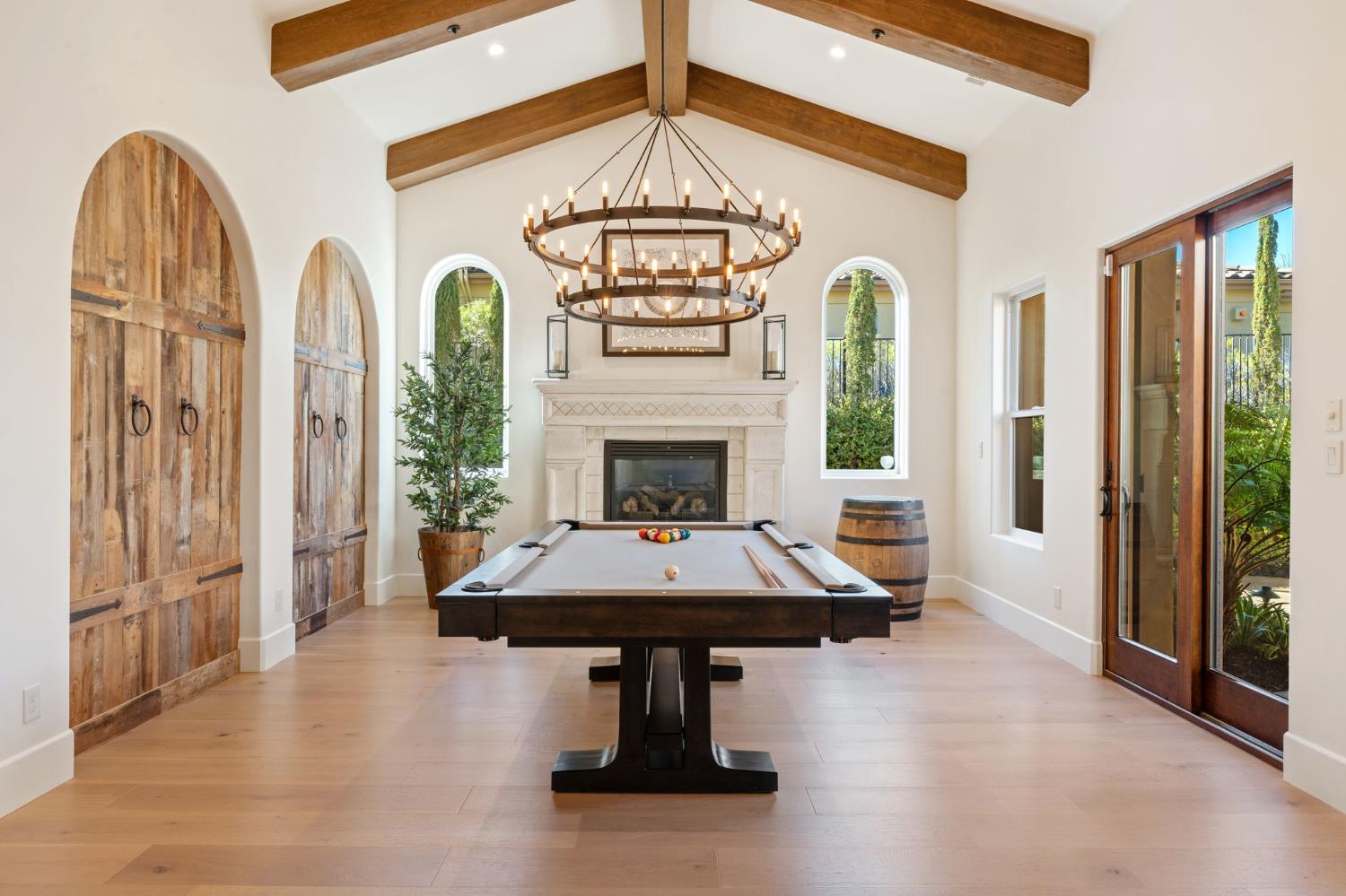 3860 Iron Wheel Court